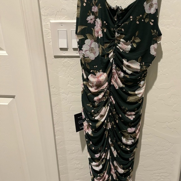 olive green Floral Mesh Ruched Bodycon Midi Dress - Picture 3 of 8